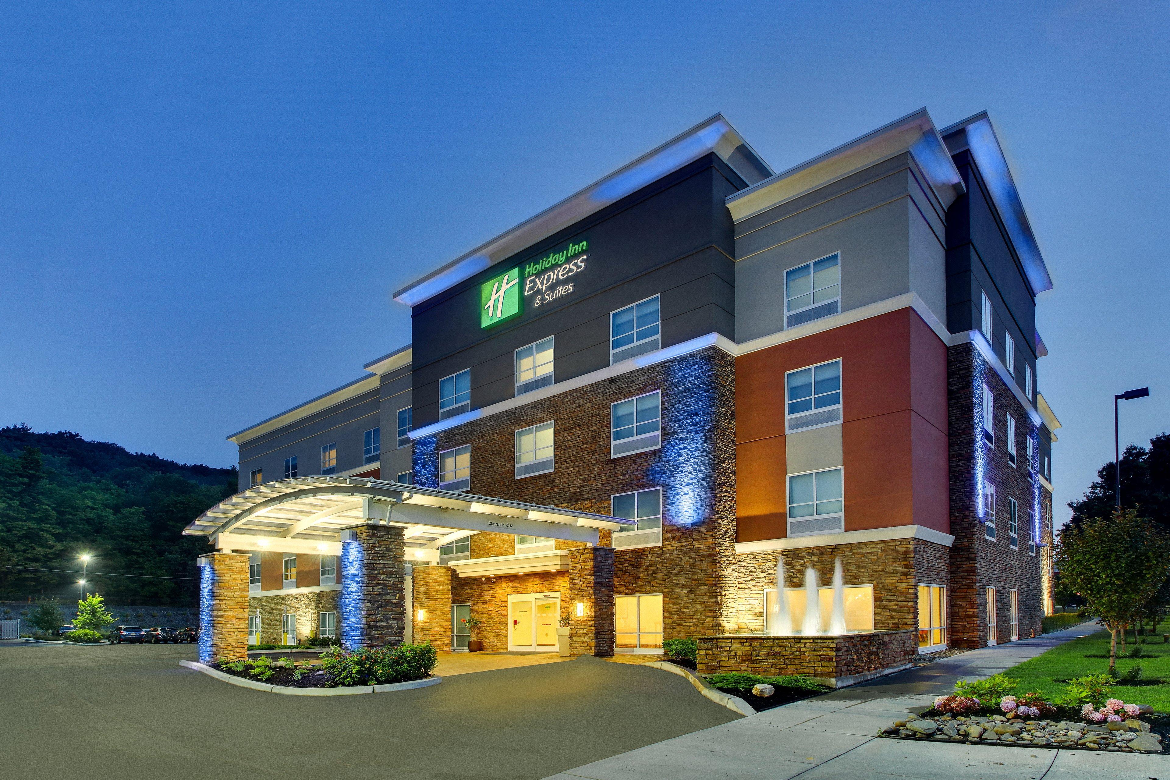Holiday Inn Express & Suites Ithaca By Ihg Exterior foto